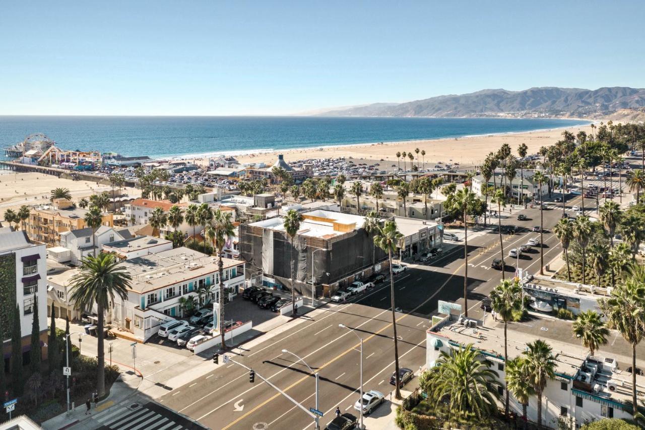 Sea Blue Los Angeles